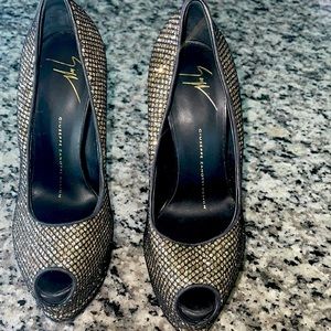 Guiseppe Zanotti Womens heels